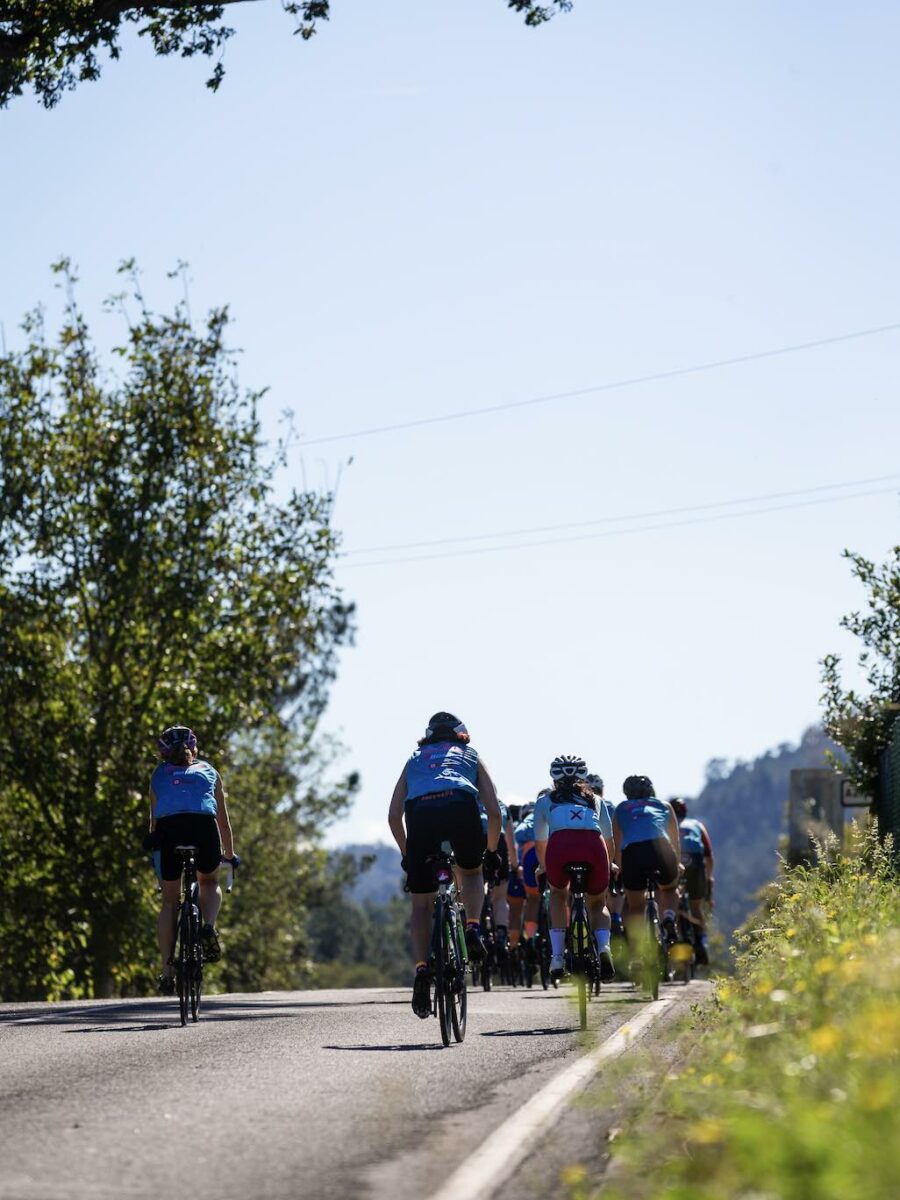 pelotón ciclista de mujeres